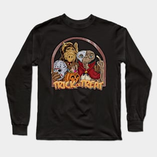 Halloween Alien trick or treat Long Sleeve T-Shirt